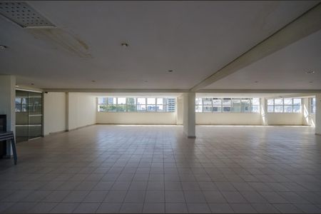 Apartamento à venda com 45m², 1 quarto e 1 vaga Apartamento à venda com 45m², 1 quarto e 1 vagaÁrea comum