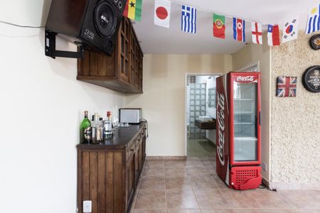 Casa à venda com 258m², 4 quartos e 6 vagas Casa à venda com 258m², 4 quartos e 6 vagasÁrea comum