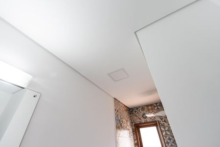 Casa à venda com 258m², 4 quartos e 6 vagas Casa à venda com 258m², 4 quartos e 6 vagasBanheiro da Suíte 1