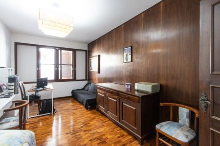 Casa à venda com 258m², 4 quartos e 6 vagas Casa à venda com 258m², 4 quartos e 6 vagasSuíte 2