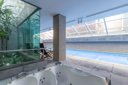 Apartamento à venda com 180m², 4 quartos e 4 vagas Apartamento à venda com 180m², 4 quartos e 4 vagasSPA