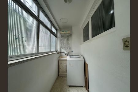 Apartamento à venda com 60m², 1 quarto e sem vaga Apartamento à venda com 60m², 1 quarto e sem vagaÁrea de Serviço