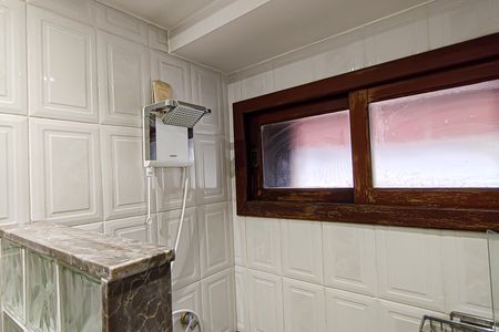 Casa à venda com 310m², 4 quartos e 2 vagas Casa à venda com 310m², 4 quartos e 2 vagasquarto 1 suite