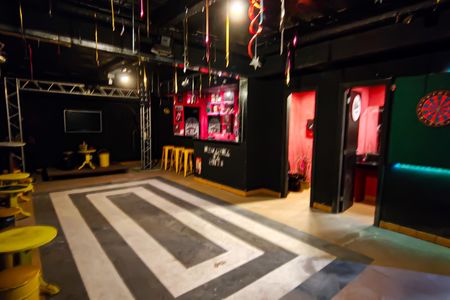 Casa à venda com 310m², 4 quartos e 2 vagas Casa à venda com 310m², 4 quartos e 2 vagassalao de festas