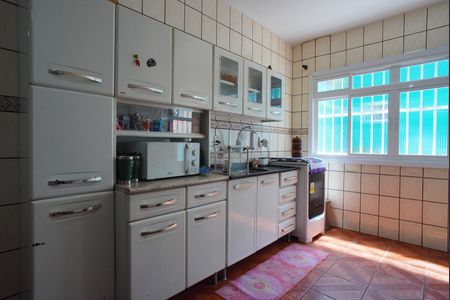 Casa à venda com 154m², 3 quartos e 2 vagasCozinha