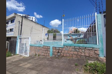 Casa à venda com 154m², 3 quartos e 2 vagasFachada