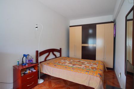 Casa à venda com 154m², 3 quartos e 2 vagasQuarto 1