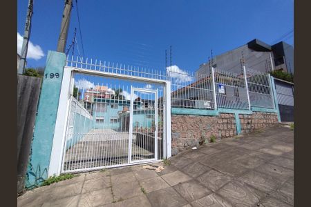 Casa à venda com 154m², 3 quartos e 2 vagasFachada