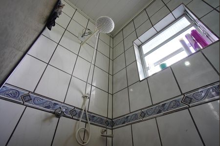 Casa à venda com 154m², 3 quartos e 2 vagasBanheiro 2
