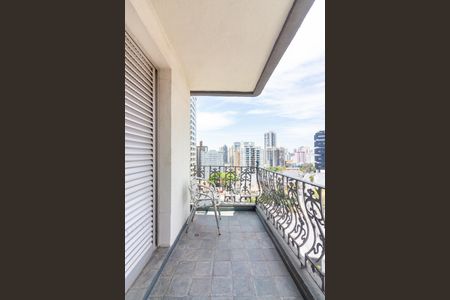 Apartamento à venda com 104m², 3 quartos e 1 vagaSacada Suíte 2