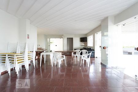 Apartamento à venda com 104m², 3 quartos e 1 vagaÁrea comum