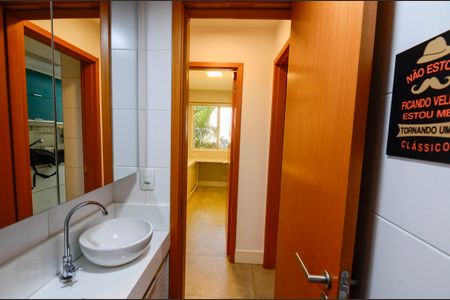 Apartamento à venda com 85m², 3 quartos e 1 vaga Apartamento à venda com 85m², 3 quartos e 1 vagaBanheiro Social 2