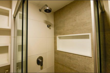 Apartamento à venda com 85m², 3 quartos e 1 vaga Apartamento à venda com 85m², 3 quartos e 1 vagaBanheiro da Suíte