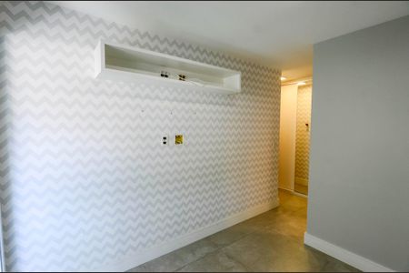 Apartamento à venda com 85m², 3 quartos e 1 vaga Apartamento à venda com 85m², 3 quartos e 1 vagaSuíte