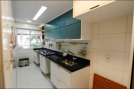 Apartamento à venda com 85m², 3 quartos e 1 vaga Apartamento à venda com 85m², 3 quartos e 1 vagaCozinha