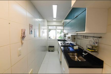 Apartamento à venda com 85m², 3 quartos e 1 vaga Apartamento à venda com 85m², 3 quartos e 1 vagaCozinha