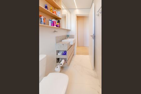 Apartamento à venda com 44m², 1 quarto e 2 vagas Apartamento à venda com 44m², 1 quarto e 2 vagasBanheiro