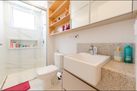Apartamento à venda com 44m², 1 quarto e 2 vagas Apartamento à venda com 44m², 1 quarto e 2 vagasBanheiro