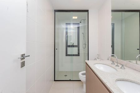 Apartamento à venda com 127m², 4 quartos e 2 vagasBanheiro da Suíte 1