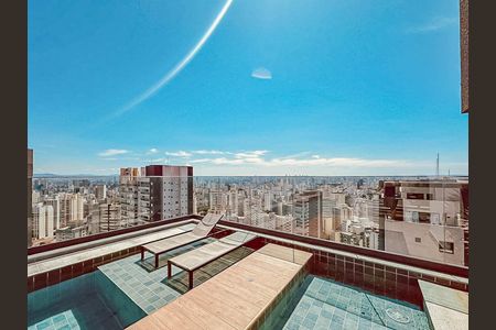 Apartamento à venda com 127m², 4 quartos e 2 vagasÁrea comum - Piscina