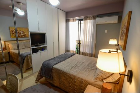 Apartamento à venda com 88m², 3 quartos e 1 vaga Apartamento à venda com 88m², 3 quartos e 1 vagaSuíte