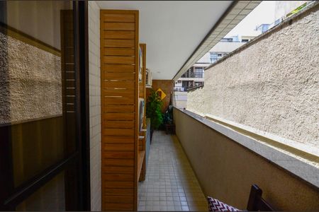 Apartamento à venda com 88m², 3 quartos e 1 vaga Apartamento à venda com 88m², 3 quartos e 1 vagaSala