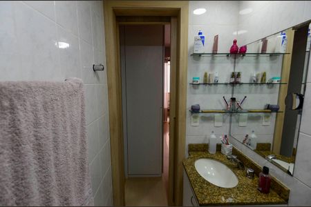 Apartamento à venda com 88m², 3 quartos e 1 vaga Apartamento à venda com 88m², 3 quartos e 1 vagaBanheiro da Suíte