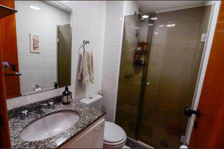 Apartamento à venda com 88m², 3 quartos e 1 vaga Apartamento à venda com 88m², 3 quartos e 1 vagaBanheiro Social