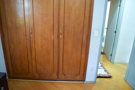 Casa à venda com 260m², 3 quartos e 3 vagasQuarto 2