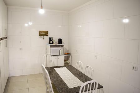 Cozinha de casa para alugar com 3 quartos, 260m² em Penha de França, São Paulo