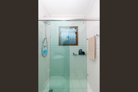 Casa à venda com 190m², 3 quartos e 5 vagas Casa à venda com 190m², 3 quartos e 5 vagasBanheiro da Suíte 2