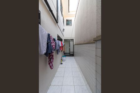 Casa à venda com 190m², 3 quartos e 5 vagas Casa à venda com 190m², 3 quartos e 5 vagasCorredor