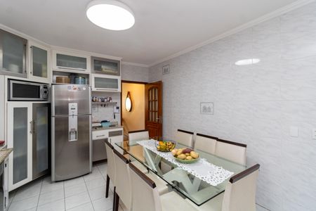 Casa à venda com 190m², 3 quartos e 5 vagas Casa à venda com 190m², 3 quartos e 5 vagasCozinha