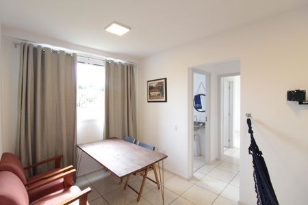 Sala de apartamento para alugar com 2 quartos, 52m² em Jardim Guanabara, Belo Horizonte