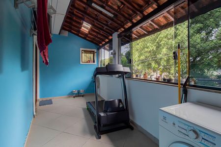 Casa à venda com 97m², 2 quartos e 3 vagasVaranda