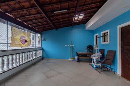 Casa à venda com 97m², 2 quartos e 3 vagasVaranda