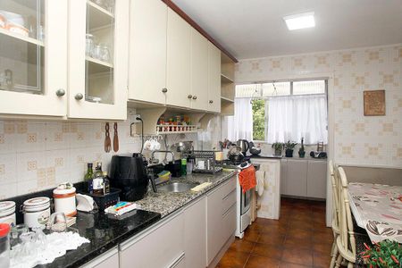 Apartamento para alugar com 150m², 3 quartos e sem vagaCozinha