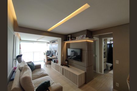 Apartamento à venda com 68m², 2 quartos e 1 vaga Apartamento à venda com 68m², 2 quartos e 1 vagaSala