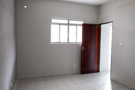 Quarto 1 de casa para alugar com 2 quartos, 200m² em Vila Yolanda, Osasco