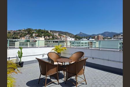 Apartamento à venda com 45m², 1 quarto e sem vagaÁrea comum