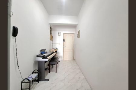 Apartamento à venda com 45m², 1 quarto e sem vagaEntrada