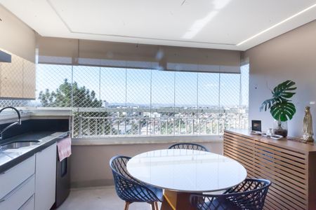 Apartamento à venda com 95m², 3 quartos e 2 vagasVaranda da Sala