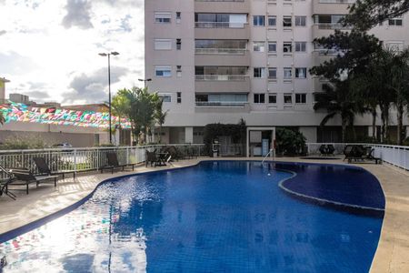 Apartamento à venda com 95m², 3 quartos e 2 vagasÁrea comum - Piscina