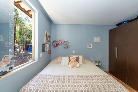 Casa de condomínio à venda com 5000m², 5 quartos e 4 vagas Casa de condomínio à venda com 5000m², 5 quartos e 4 vagasQuarto 1