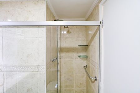 Apartamento à venda com 80m², 2 quartos e 1 vaga Apartamento à venda com 80m², 2 quartos e 1 vagaBanheiro social