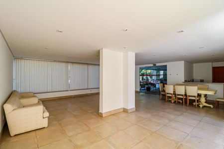 Apartamento à venda com 80m², 2 quartos e 1 vaga Apartamento à venda com 80m², 2 quartos e 1 vagaÁrea comum - Salão de festas