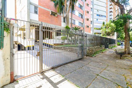 Apartamento à venda com 80m², 2 quartos e 1 vaga Apartamento à venda com 80m², 2 quartos e 1 vagaFachada