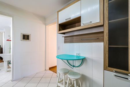 Apartamento à venda com 80m², 2 quartos e 1 vaga Apartamento à venda com 80m², 2 quartos e 1 vagaCozinha