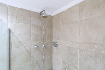 Apartamento à venda com 80m², 2 quartos e 1 vaga Apartamento à venda com 80m², 2 quartos e 1 vagaSuite - Banheiro