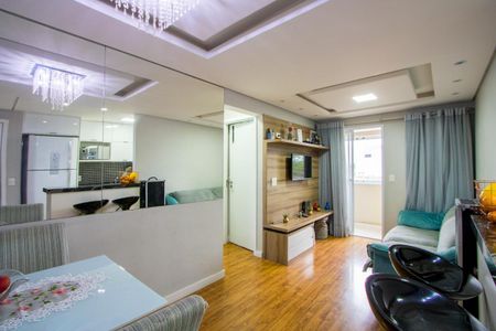 Sala de apartamento para alugar com 2 quartos, 52m² em Casa Branca, Santo André